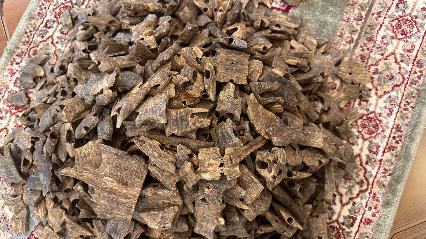 Chinese Oud (500G) العود الصيني